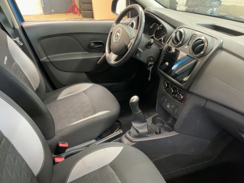 Dacia Sandero 0.9 TCe Stepway Prestige 2014 – снимка 16