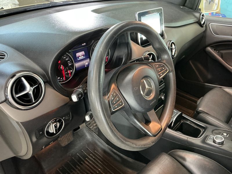 Mercedes-Benz B-Klasse B 180 CDI Style 2017 – снимка 42