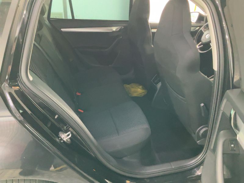 Skoda Octavia 2.0 TDI Style 4x4 2016 – снимка 20