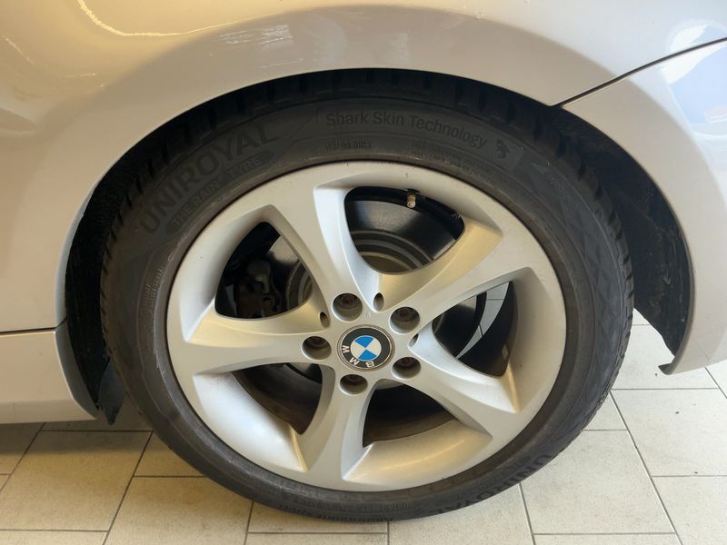 BMW 1er 120i 2008 – снимка 5