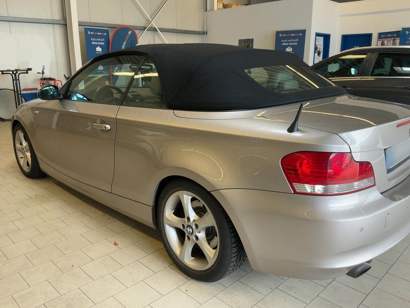 BMW 1er 120i 2008 – снимка 6