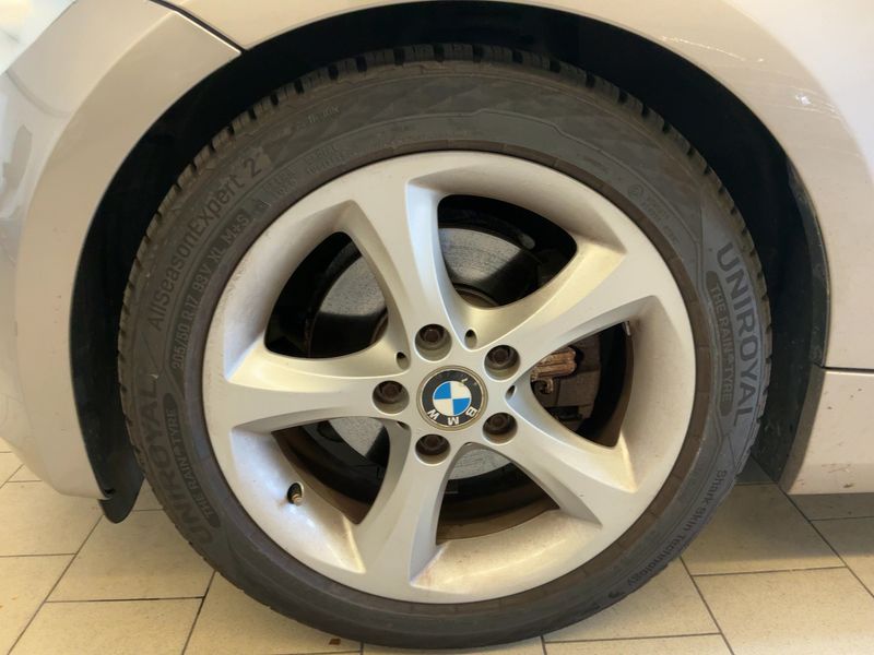 BMW 1er 120i 2008 – снимка 3