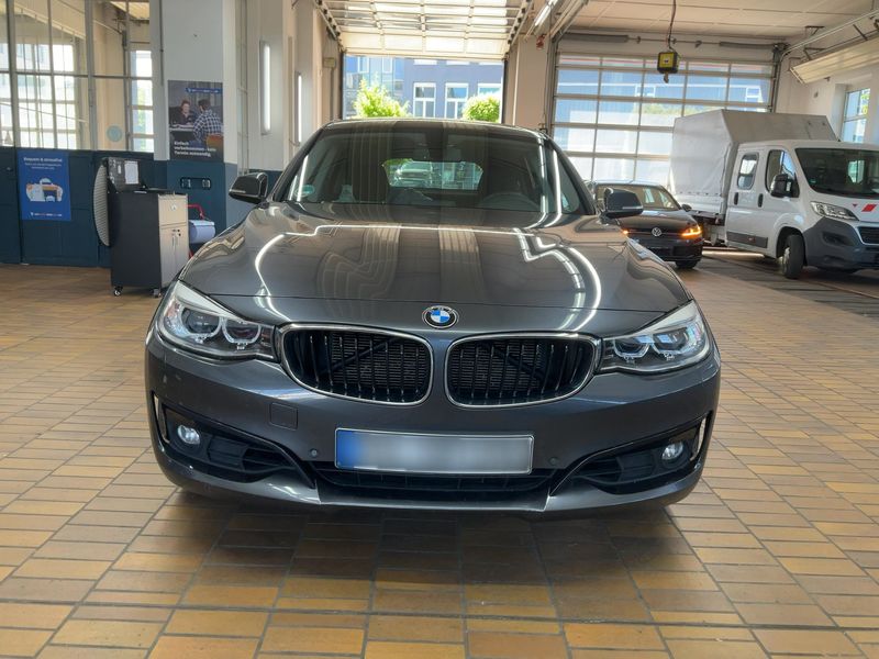 BMW 3er 328i GT xDrive 2015 – снимка 14