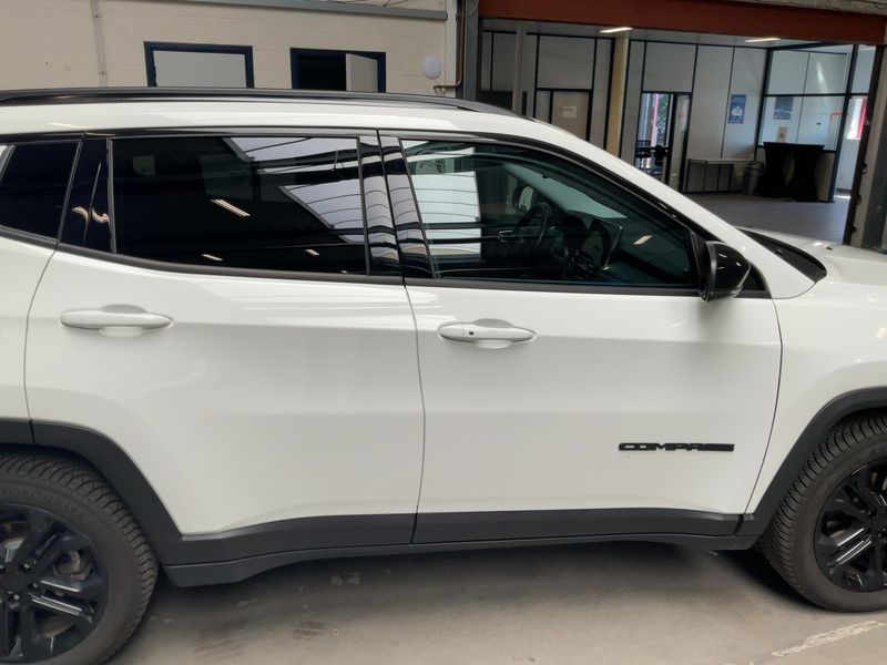Jeep Compass 1.5 GSE T4 e-Hybrid Night Eagle FWD 2023 – снимка 10