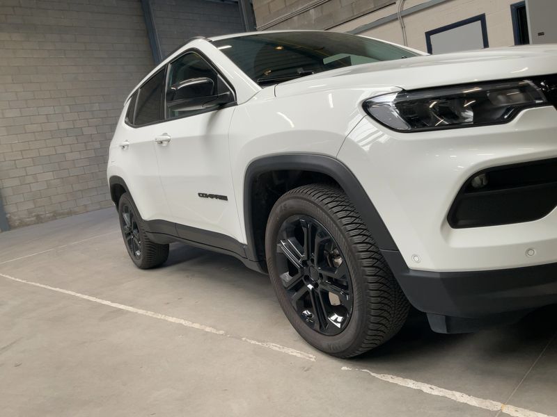 Jeep Compass 1.5 GSE T4 e-Hybrid Night Eagle FWD 2023 – снимка 12