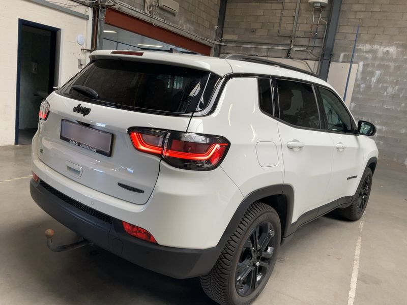 Jeep Compass 1.5 GSE T4 e-Hybrid Night Eagle FWD 2023 – снимка 8
