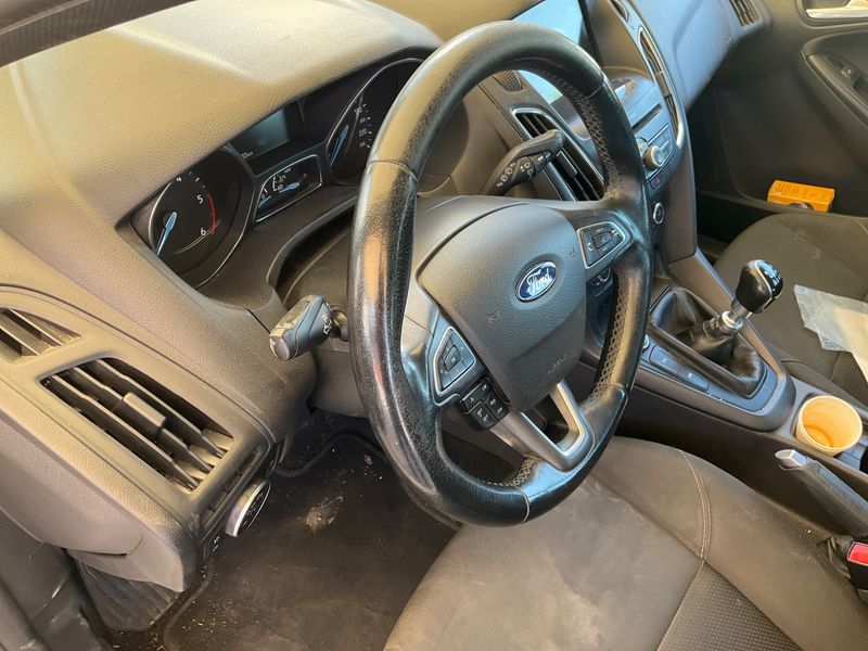 Ford Focus 1.5 TDCi Business 2017 – снимка 24