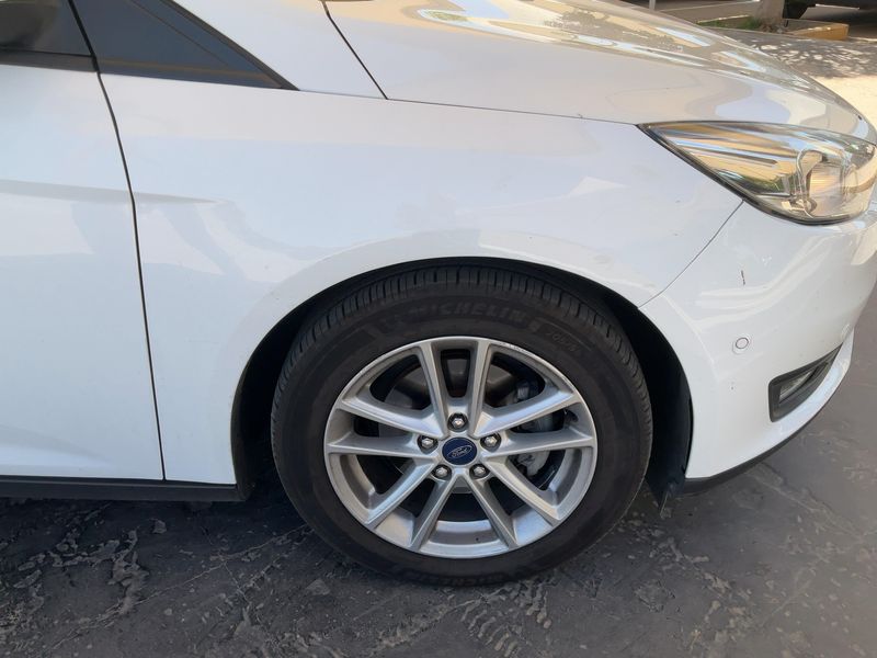 Ford Focus 1.5 TDCi Business 2017 – снимка 11