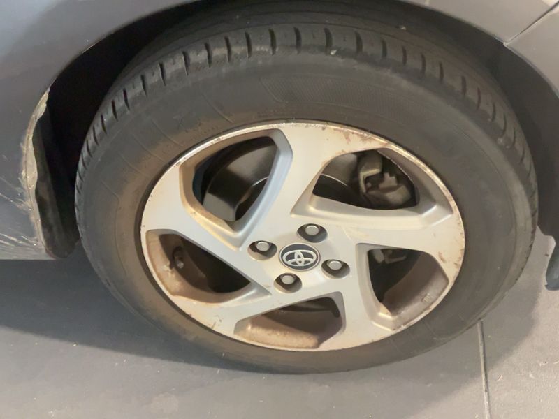Toyota Yaris 1.5 Hybrid Active 2016 – снимка 11