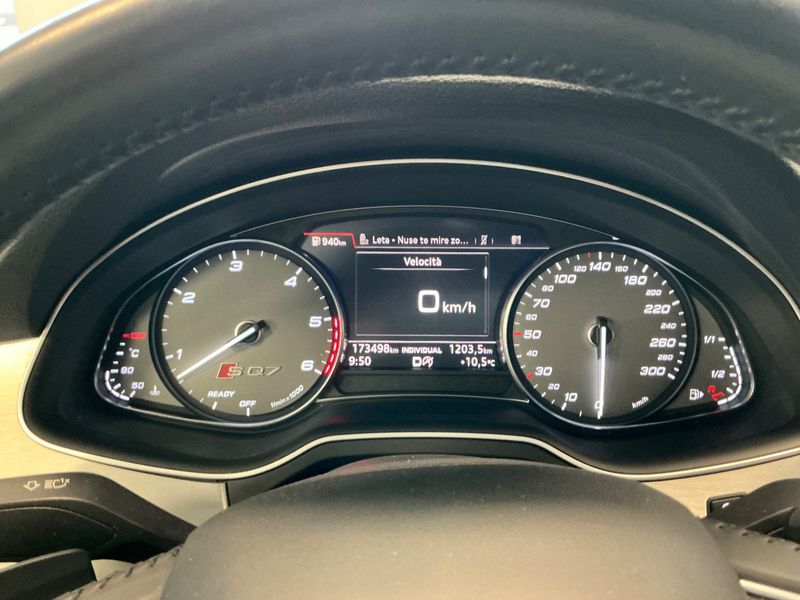 Audi SQ7 4.0 V8 TDI quattro 2017 – снимка 18