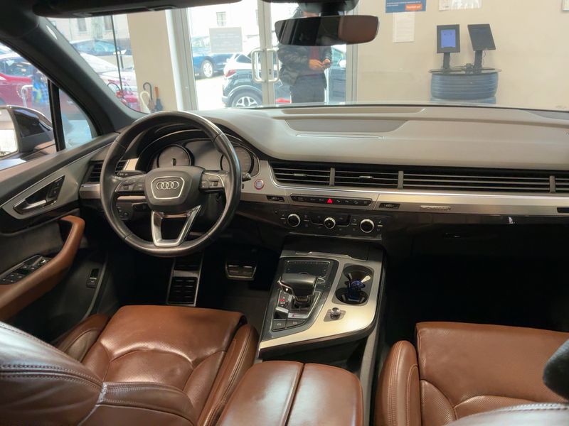 Audi SQ7 4.0 V8 TDI quattro 2017 – снимка 17