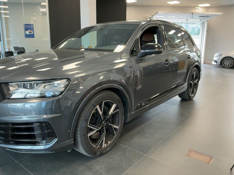 Audi SQ7 4.0 V8 TDI quattro 2017 – снимка 2