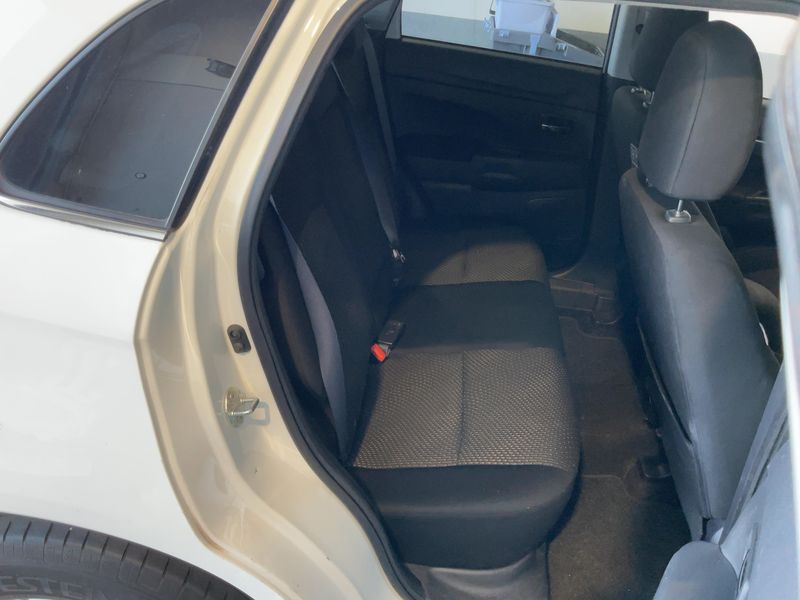 Mitsubishi ASX 1.6 Intense 2WD 2015 – снимка 19