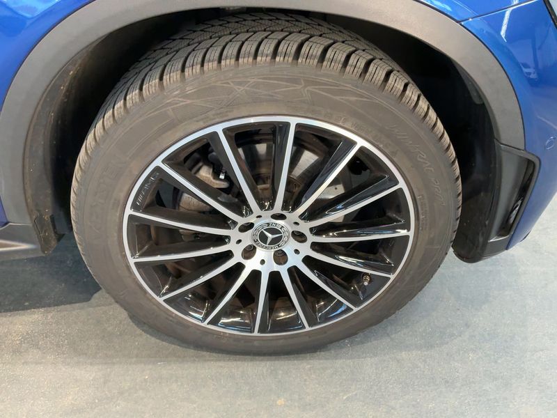 Mercedes-Benz GLC-Klasse GLC 300 Mild-Hybrid 4Matic AMG Line 2023 – снимка 11