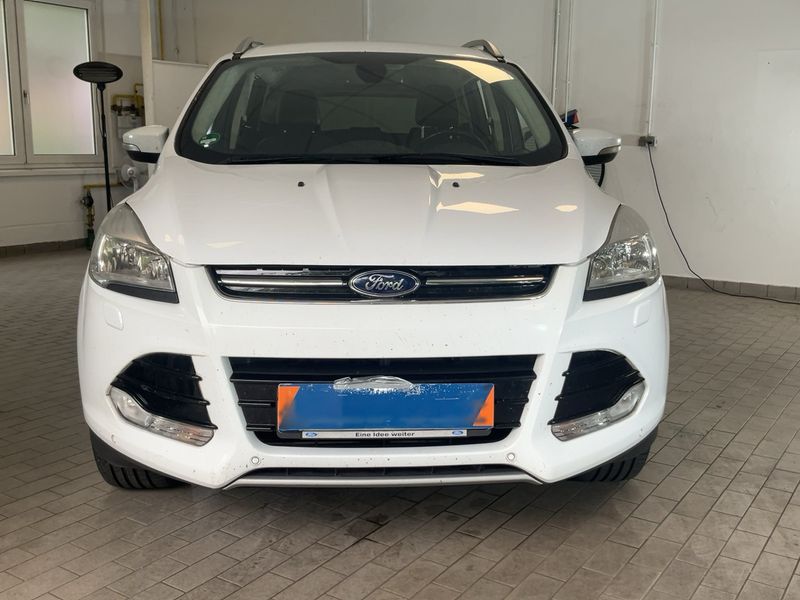 Ford Kuga 2.0 TDCi Titanium 2015 – снимка 14