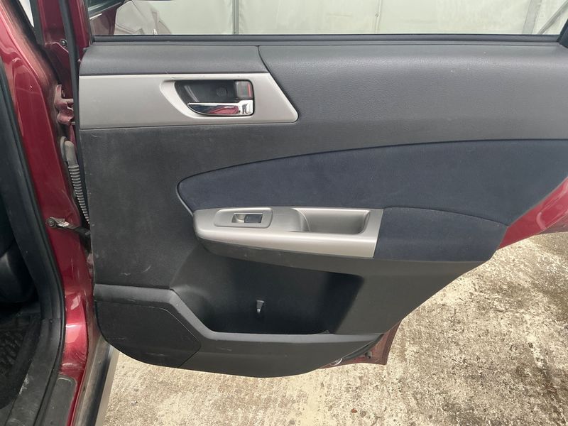 Subaru Forester 2.0 Comfort 2009 – снимка 30