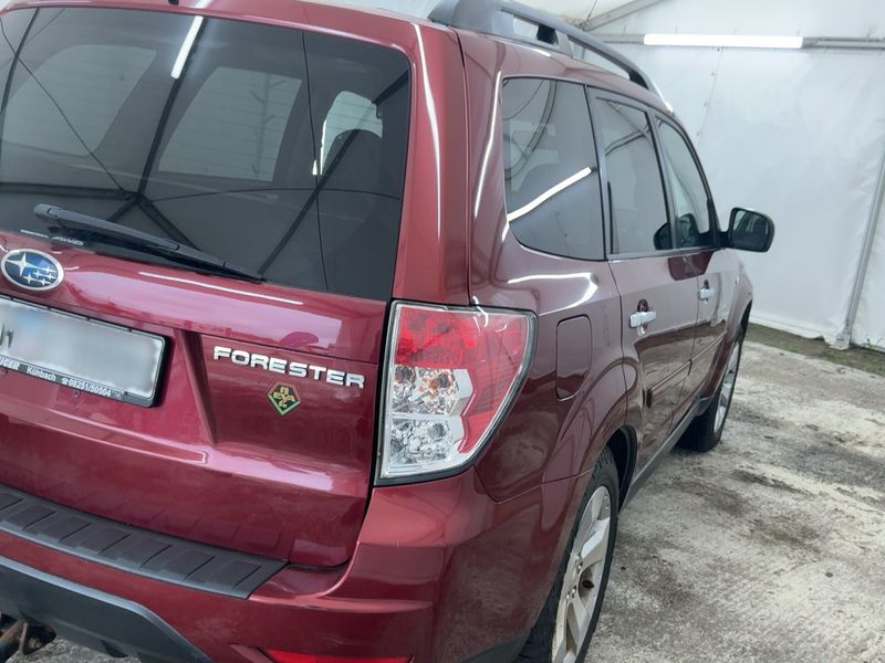 Subaru Forester 2.0 Comfort 2009 – снимка 8