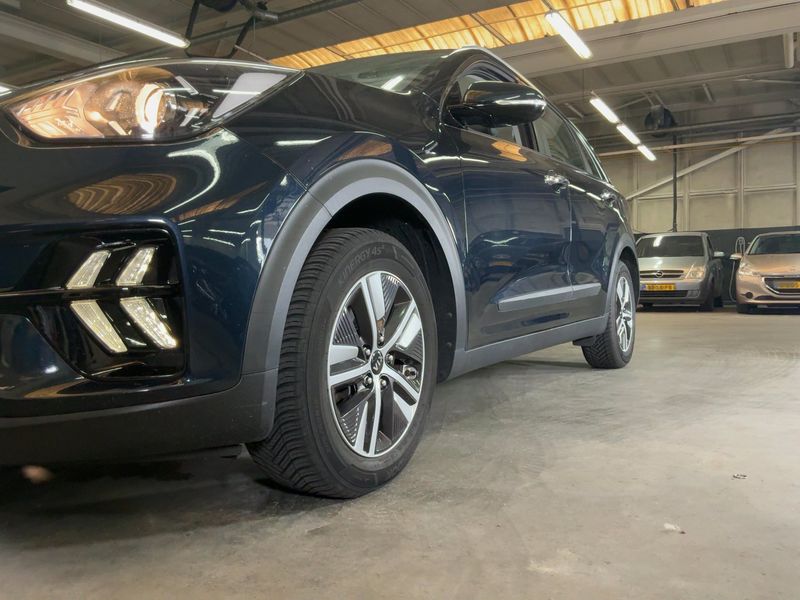 Kia Niro 1.6 Hybrid Edition 7 2020 – снимка 2