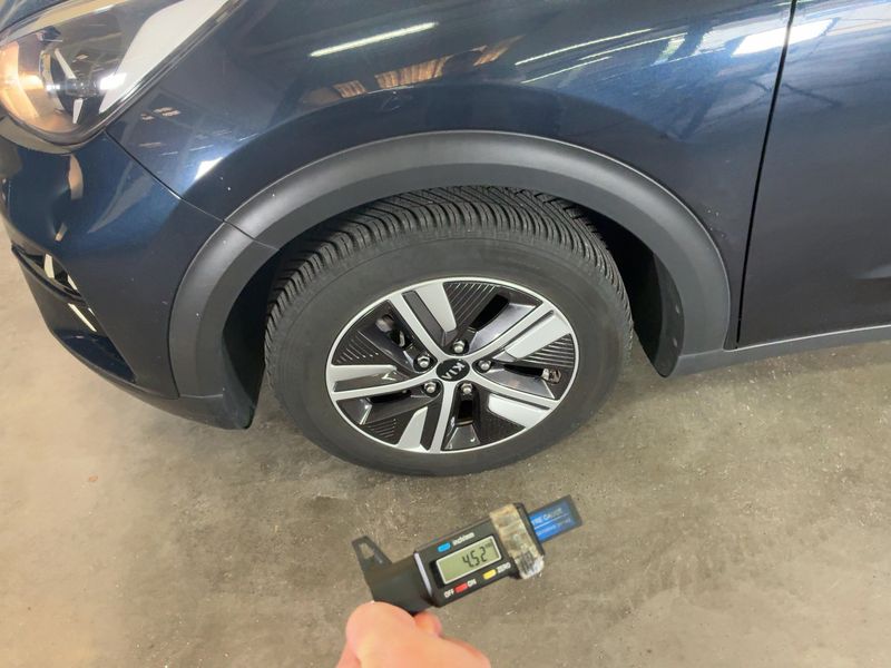 Kia Niro 1.6 Hybrid Edition 7 2020 – снимка 3