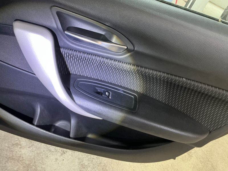 BMW 1er 116d Advantage 2017 – снимка 23