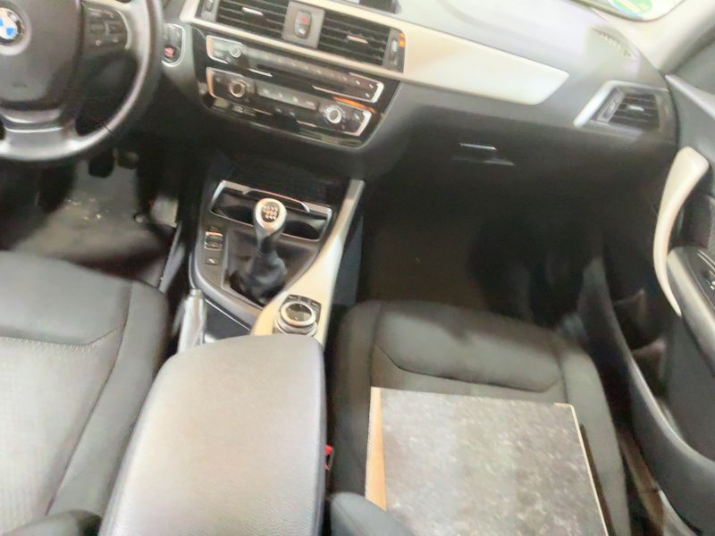 BMW 1er 116d Advantage 2017 – снимка 17