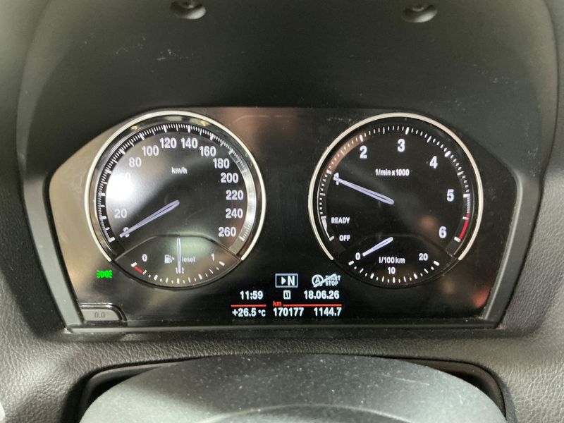 BMW 1er 116d Advantage 2017 – снимка 18