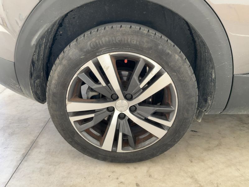 Peugeot 3008 1.5 Blue-HDi Allure 2022 – снимка 9