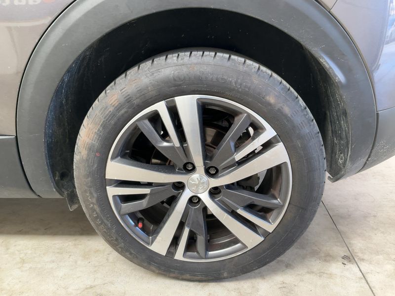 Peugeot 3008 1.5 Blue-HDi Allure 2022 – снимка 5