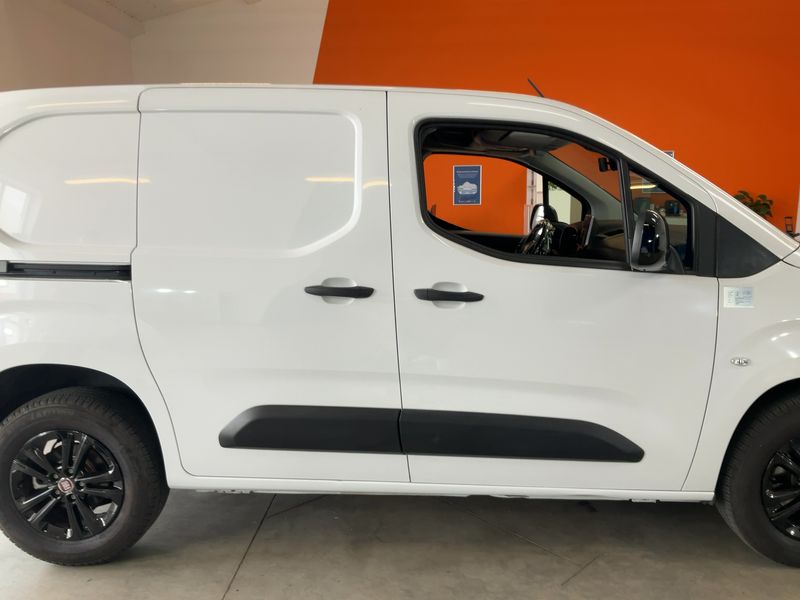 Fiat Doblo 1.5 Blue-HDi Kasten L1 2024 – снимка 10