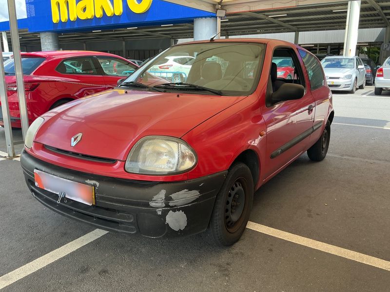 Renault Clio 1.2 1998 – снимка 1