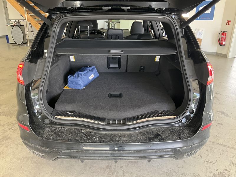 Ford Mondeo 1.5 EcoBoost ST-Line 2018 – снимка 15