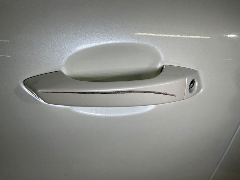 Mahindra KUV 100 1.2 K8 2021 – снимка 23