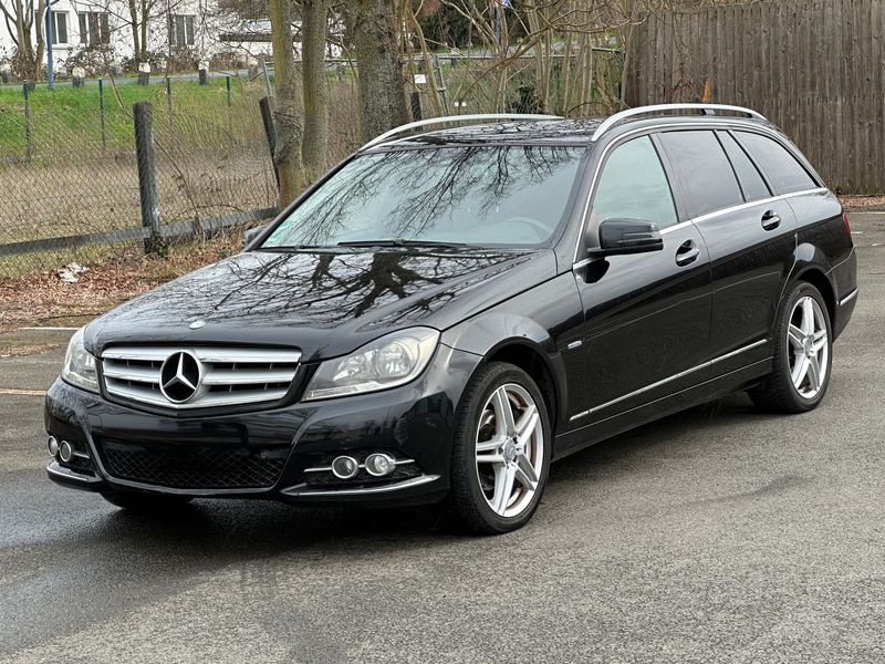 Mercedes-Benz C-Klasse C 220 CDI T BlueEfficiency Avantgarde 2011