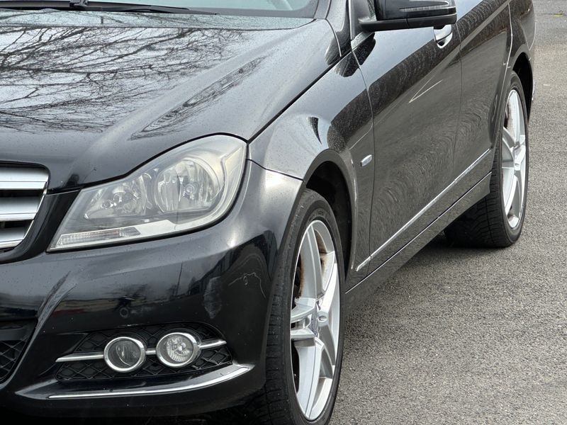 Mercedes-Benz C-Klasse C 220 CDI T BlueEfficiency Avantgarde 2011 – снимка 2