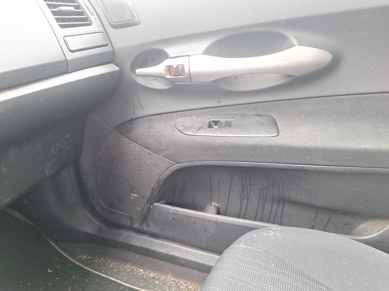 Toyota Auris 2.0 D-4D Sol 2008 – снимка 44