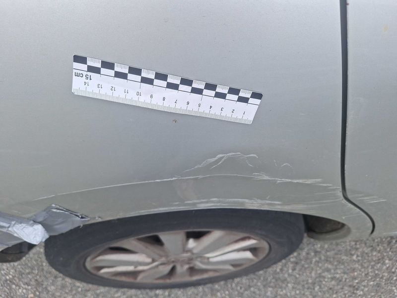 Toyota Auris 2.0 D-4D Sol 2008 – снимка 23