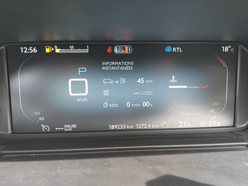 Citroen C4 Picasso 1.6 THP Intensive 2015 – снимка 33