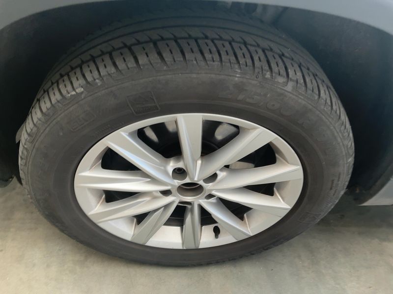 Volkswagen Tiguan 2.0 TDI Sport & Style 4Motion BlueMotion Tech 2016 – снимка 3