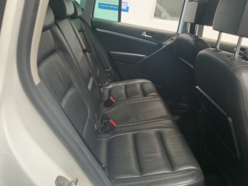 Volkswagen Tiguan 2.0 TDI Sport & Style 4Motion BlueMotion Tech 2016 – снимка 20