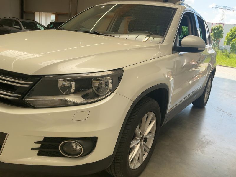 Volkswagen Tiguan 2.0 TDI Sport & Style 4Motion BlueMotion Tech 2016 – снимка 2