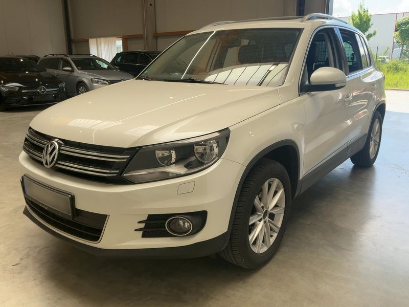 Volkswagen Tiguan 2.0 TDI Sport & Style 4Motion BlueMotion Tech 2016 – снимка 1
