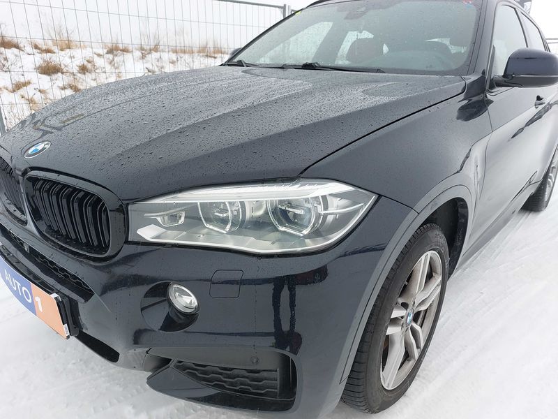 BMW X6 xDrive 50i 2016 – снимка 2