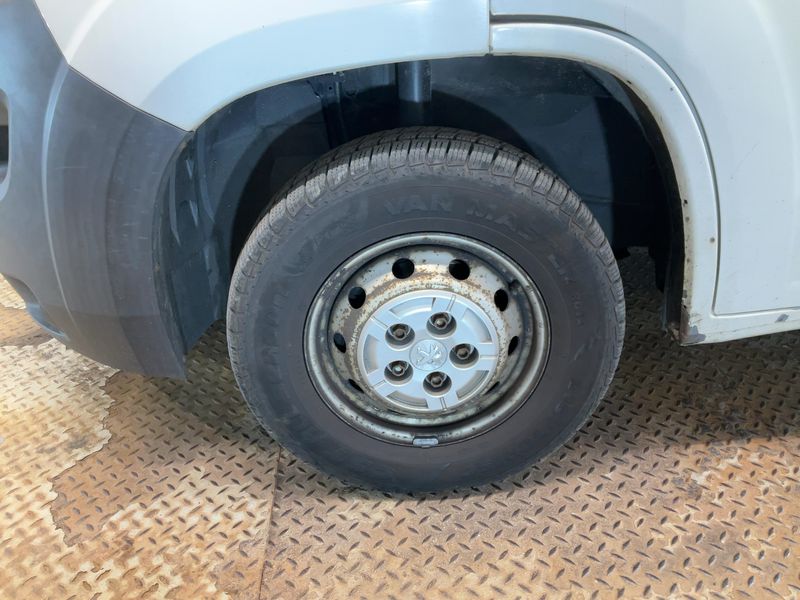 Peugeot Boxer 2.2 HDi 333 L2H2 Komfort 2015 – снимка 3