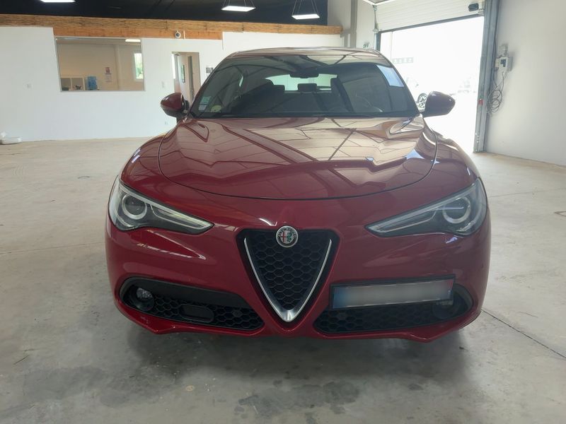 Alfa Romeo Stelvio 2.2 JTDM 2WD 2018 – снимка 14