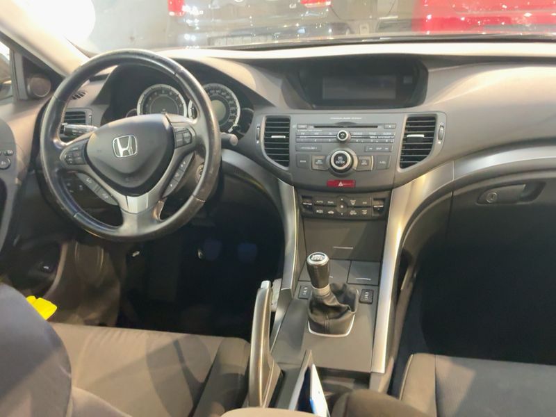 Honda Accord 2.0 Executive 2014 – снимка 18