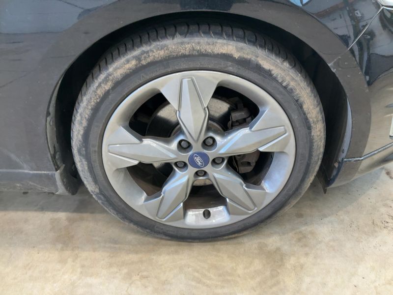 Ford Mondeo 2.0 EcoBoost Titanium S 2011 – снимка 11