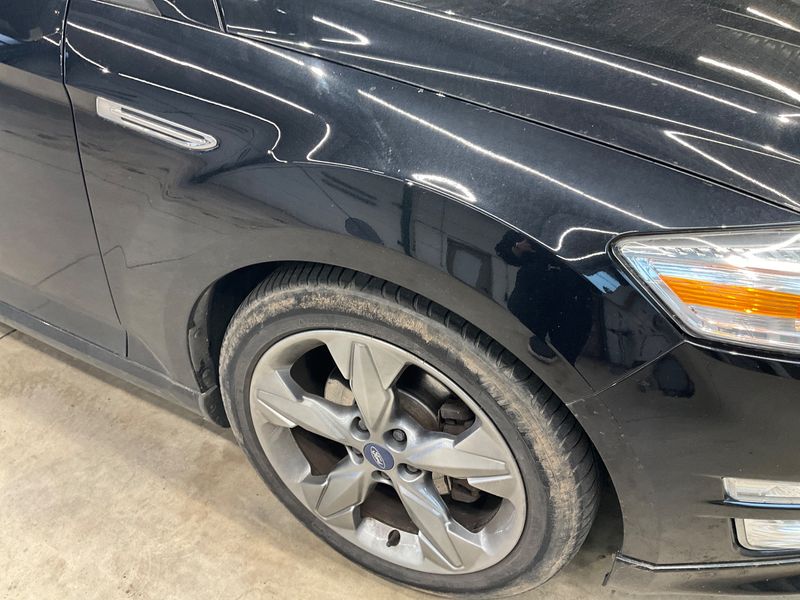 Ford Mondeo 2.0 EcoBoost Titanium S 2011 – снимка 22