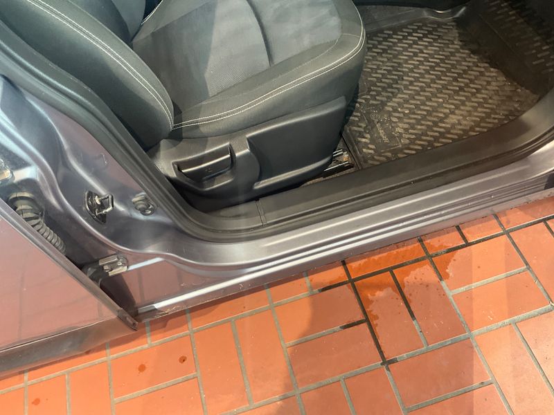 Nissan Qashqai 1.5 Turbodiesel I-Way 2012 – снимка 35