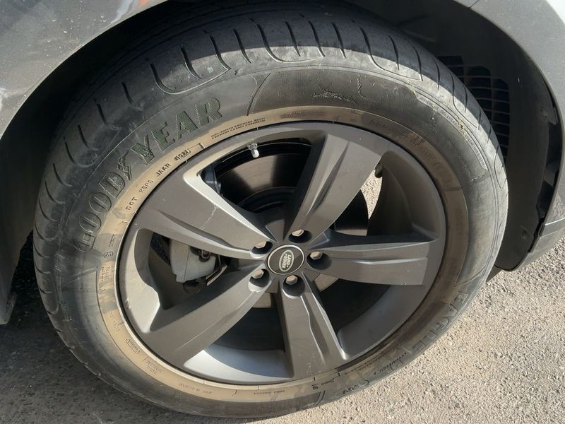 Land Rover Range Rover Velar 2.0 Diesel S 2019 – снимка 11