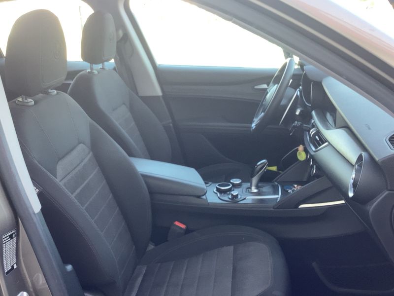 Alfa Romeo Stelvio 2.2 JTDM Basis 2WD 2018 – снимка 16